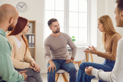 Alfredo Moreira Filho destaca como o diálogo familiar contínuo fortalece valores, orienta escolhas conscientes e constrói relações mais sólidas ao longo do tempo.