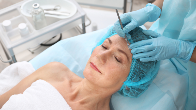 Milton Seigi Hayashi aborda riscos e etapas da cirurgia plástica simples.