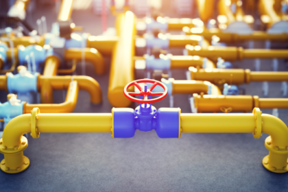 O investimento em um terminal de GNL que destrava um gasoduto estratégico e reposiciona o Canadá no mercado global de energia ganha leitura técnica de Paulo Roberto Gomes Fernandes.